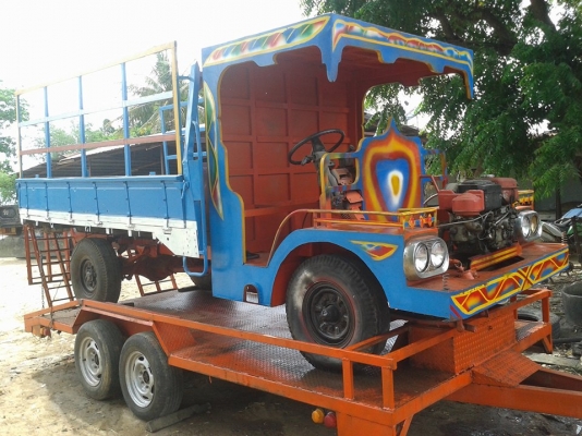 ขายรถอีแต๋นสวยๆๆ คันซีหน้า5 เกียร์หกล้อ  ช่วงล่างเลพาลอย