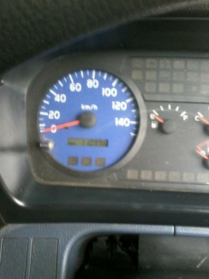 รถ 6 ล้อล่องแมกก้าปี 49 เครื่อง150 แรง ไมล์ 110000 เอกสารพร้อมโอน  820,000