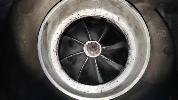 ขาย เทอร์โบเครื่อง cummins ลูกละ 18,500 เก่า ญี่ปุ่น สวยๆ เอา ลูก 30,000 ขาย เทอร์โบเครื่อง cummins ลูกละ 18,500 เก่า ญี่ปุ่น สวยๆ เอา ลูก 30,000