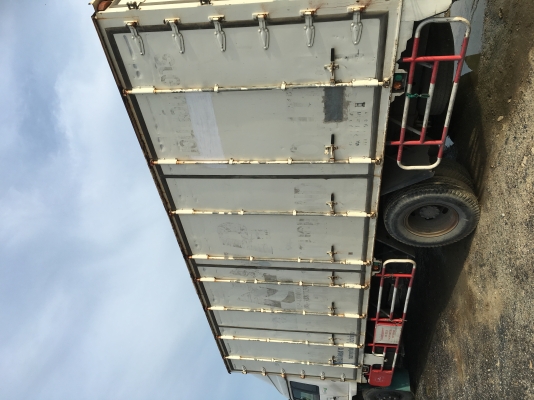 ขายหกล้อ นิสสัน UD ปี51 ตู้สิบบานไม่รั่วไม่ซึม