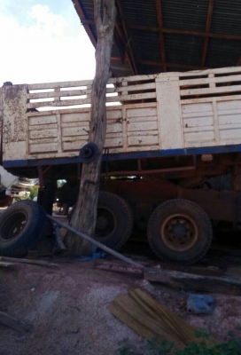 สิบล้อ มิตซู ไอ้หลง  FN527MA 6D16-195 เกียร์เดิม10สปีส ดั้ม KCสภาพดีสวยพร้อมใช้ ราคา 585,000บ ทะเบียนพร้อมโอน