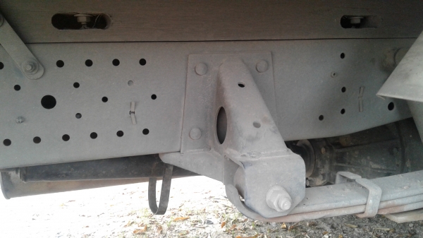 สิบล้อ มิตซู ไอ้หลง  FN527MA 6D16-195 เกียร์เดิม10สปีส ดั้ม KCสภาพดีสวยพร้อมใช้ ราคา 585,000บ ทะเบียนพร้อมโอน