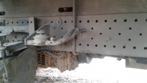 สิบล้อ มิตซู ไอ้หลง  FN527MA 6D16-195 เกียร์เดิม10สปีส ดั้ม KCสภาพดีสวยพร้อมใช้ ราคา 585,000บ ทะเบียนพร้อมโอน