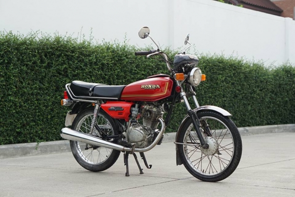 วุฒิ นนบุรี ขาย HONDA GL100cc. รถสวยเดิมเครื่องดีทะเบียนพร้อมโอน