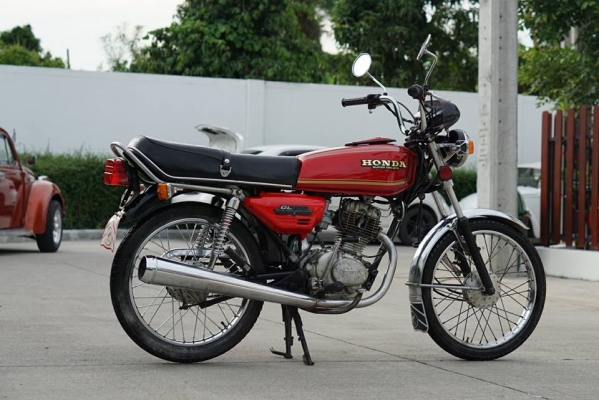 วุฒิ นนบุรี ขาย HONDA GL100cc. รถสวยเดิมเครื่องดีทะเบียนพร้อมโอน