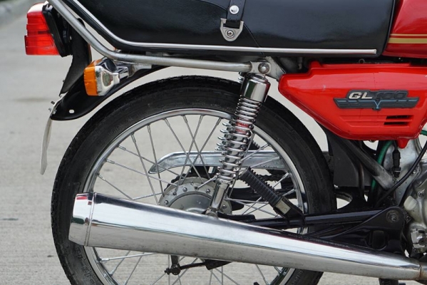 วุฒิ นนบุรี ขาย HONDA GL100cc. รถสวยเดิมเครื่องดีทะเบียนพร้อมโอน