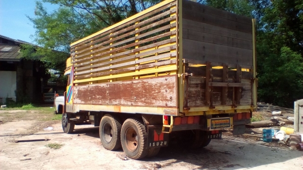 ขายแพคคู่ สิบล้อหัวยาวดั้มเพลาเดียว