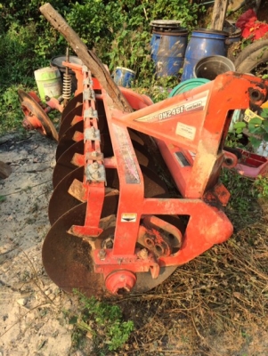 ขายKubota 4708 อุปกรณ์ครบ3ชิ้นสวยๆ ทะเบียนพร้อมโอน ราคา430000 โทร.089-8536866 ขายKubota 4708 อุปกรณ์ครบ3ชิ้นสวยๆ ทะเบียนพร้อมโอน ราคา430000 โทร.089-8536866