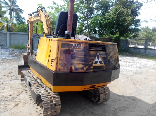 แบ็คโฮ mitsubishi ms030 ใช้งานได้ราคาถูก ไปทำเงินที่นครพนมแล้วครับ