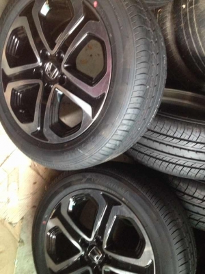 ขายล้อแม็ก HRV ท็อป พร้อมยางป้ายแดง ใหม่สุด