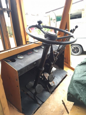 ขายถูกๆตัดใจขาย ต้องการใซร้เล็กๆใว้ใช้ ใครมีใซร้เล็กต้องการขยับเอามาแลกเทิร์น รถยกฟอร์คลิฟ TCM Z4 3.5TON งาสใค์ เสาสูง4.5เมตร ล้อหน้าคู่ เครื่องดีเซลอีซูซุ