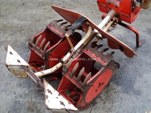 เครื่องกำจัดวัชพืชในร่องข้าว MARUYAMA   MKC-302  รหัสสินค้า : 80803185 www.nihonmono.com