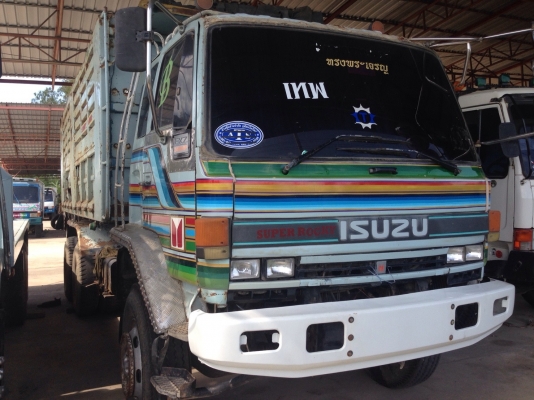 ขาย Isuzu 240 ดั๊ม