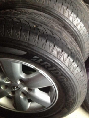 ล้อแม็ก vigo 17 พร้อมยาง บริดโตน อีโคเปีย 265 65 17 ปลายปี 13