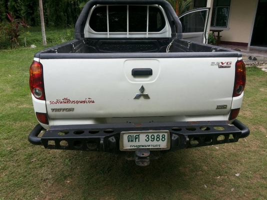 Mitsubishi Triton 2.5 VG Trubo 4WD COMMON R AIL DI-D Mitsubishi Triton 2.5 VG Trubo 4WD COMMON R AIL DI-D