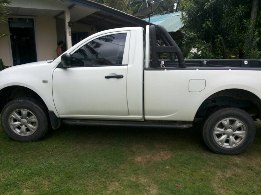 Mitsubishi Triton 2.5 VG Trubo 4WD COMMON R AIL DI-D Mitsubishi Triton 2.5 VG Trubo 4WD COMMON R AIL DI-D