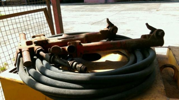 เครื่องปั้มลมเคลื่อนที่