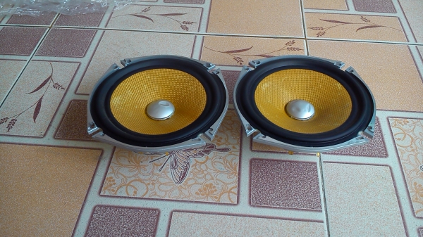 ดอกลำโพง Pioneer Carrozzeria รุ่น TS-C1700A ขนาด6.5นิ้ว ดอกลำโพง Pioneer Carrozzeria รุ่น TS-C1700A ขนาด6.5นิ้ว