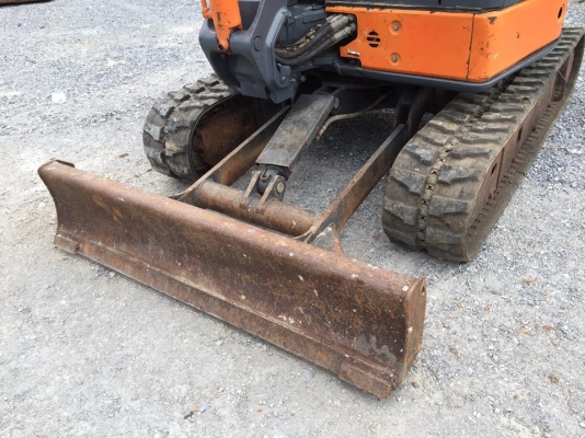 แบคโฮเล็ก ฮิตาชิ HITACHI ZX30U-2 เก่าญี่ปุ่นแท้ สวยคุ้ม