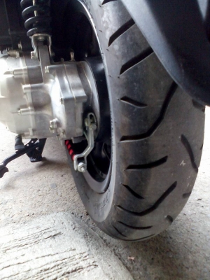 ขาย Honda Scoopy i ล้อแม็ก ปี 57 ปลายปี สภาพภายนอกสวย รถใช้น้อย วิ่งไปสองพันกว่าโล เล่มพร้อมชุดโอน