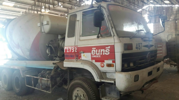 ขายด่วนครับ รถโม่ปูน ลิฟเพอร์ 7 คิว NISSAN CWM431HT เครื่อง 250 ปี 46 รถพร้อมใช้งาน ครับ