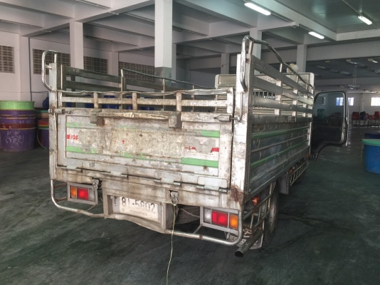 ขาย 6 ล้อ ISUZU NKR 120 แรง