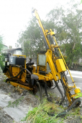 atlas copco รุ่น roc742 hc # 2 atlas copco รุ่น roc742 hc # 2