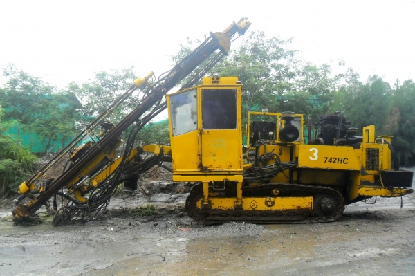 atlas copco รุ่น roc742 hc # 3