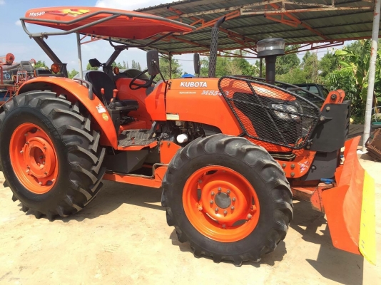 รถไถมือสองราคาถูกm8540. ราคาเพียง 730000บาทเท่านั้น.