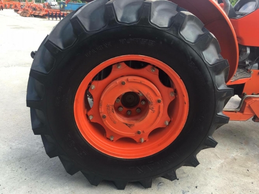 รถไถมือสองราคาถูกm8540. ราคาเพียง 730000บาทเท่านั้น.