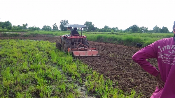 EF453Tรถสภาพดีไม่มีย้อมแมวไม่ทำสีเดิมๆไม่พอใจคืนเงิน2เท่างดต่อรอง225,000