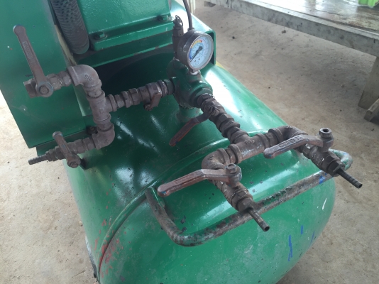 ขายปั้มลม  400 ลิตร