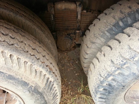 ขายรถดั้ม2เพลา FUSO FN527-TF เครื่อง220เทอร์โบ รถสวยสภาพดี เอกสารถูกต้อง เล่มทะเบียนพร้อมโอน ราคา850,000 สนใจโทร 090-8588220คุณนะ 093-3258446คุณบิว หรือเข้าดูสินค้าอื่นๆได้ที่ www.narong2truck.com หรือ www.truck.in.th/498 หรือเพจFacebook ณรงค์ ซื้อขายรถมื