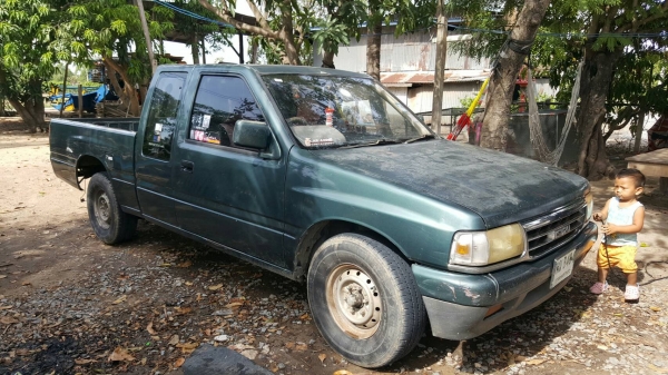 ขายรถ ISUZU TFR ปี97 เครื่องดี คัสซีสวย รถพร้อมใช้งาน เอกสารพร้อมโอน ราคา.125,000 บาท โทร.080-1085007 บอล