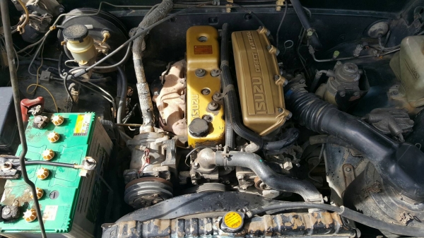 ขายรถ ISUZU TFR ปี97 เครื่องดี คัสซีสวย รถพร้อมใช้งาน เอกสารพร้อมโอน ราคา.125,000 บาท โทร.080-1085007 บอล