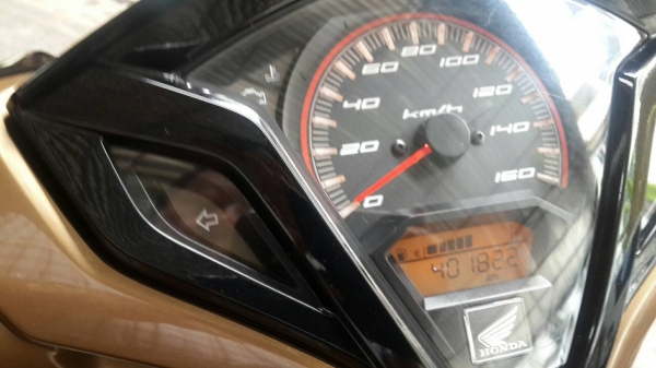 ขาย Honda Click 125 i ล้อแม็ก เครื่องดี สีสวย เล่มพร้อมชุดโอน ขาย Honda Click 125 i ล้อแม็ก เครื่องดี สีสวย เล่มพร้อมชุดโอน