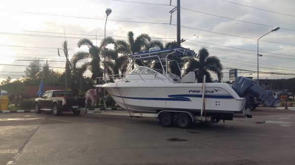 บริการลากเรือ เจ็ทสกี รถบ้านcaravanส่งทั่วประเทศ