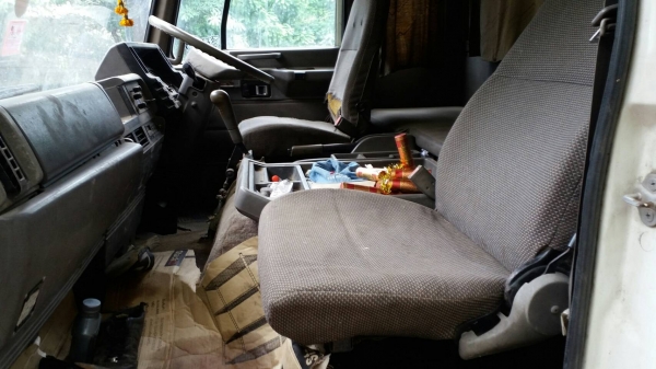 12ล้อ ฮีโน่ FN2K K13C 335แรง 2เพา หัวแคชชี สภาพดีสวยพร้อมใช้งาน ทะเบียนพร้อมโอน