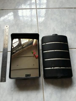 กระจกมองข้าง รถ jeep ของ japan สภาพดีไม่แตกร้าว  ราคา 1,000 บาท   ดูของถนนราชดำเนิน หรือ บางใหญ่  0896878976 โอ๋  id line : charnpreecha