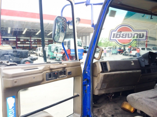 ขายรถหกล้อ ISUZU Rocky จอดอยู่เซียงกงสระบุรีครับ สนใจติดต่อคุณเอ 090-9977111 ขายรถหกล้อ ISUZU Rocky จอดอยู่เซียงกงสระบุรีครับ สนใจติดต่อคุณเอ 090-9977111