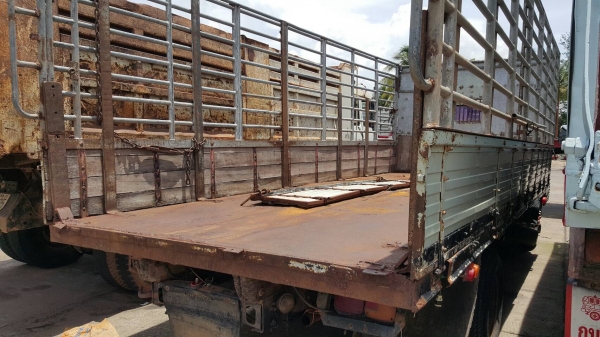 ขาย 6 ล้อ HINO FC2WHKA กระบะยาว 5.50 เมตร เครื่อง WO4D 120 แรงม้า คัสซีสวยตลอดเส้น ทะเบียนพร้อมโอน ขาย 6 ล้อ HINO FC2WHKA กระบะยาว 5.50 เมตร เครื่อง WO4D 120 แรงม้า คัสซีสวยตลอดเส้น ทะเบียนพร้อมโอน