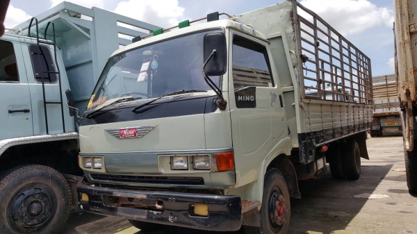 ขาย 6 ล้อ HINO FC2WHKA กระบะยาว 5.50 เมตร เครื่อง WO4D 120 แรงม้า คัสซีสวยตลอดเส้น ทะเบียนพร้อมโอน ขาย 6 ล้อ HINO FC2WHKA กระบะยาว 5.50 เมตร เครื่อง WO4D 120 แรงม้า คัสซีสวยตลอดเส้น ทะเบียนพร้อมโอน