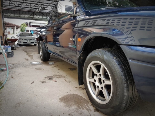 Mitsubishi strada cab ราคา 135,000 +++++++++ + รถปี 2541 สีน้ำเงินสวย + เครื่องยนต์ ดีเซล 2800 cc แน่นๆ + ช่วงล่างดี + แอร์เย็น + เกียร์ธรรมดา + พวงมาลัยเพาเวอร์ + กระจกไฟฟ้า + แม็กไลเนอร์ + ล้อแม็ก ราคา 135,000 บาท พร้อมโอนครับ *****ลูกค้าเครดิสดี ลูกค้า Mitsubishi strada cab ราคา 135,000 +++++++++ + รถปี 2541 สีน้ำเงินสวย + เครื่องยนต์ ดีเซล 2800 cc แน่นๆ + ช่วงล่างดี + แอร์เย็น + เกียร์ธรรมดา + พวงมาลัยเพาเวอร์ + กระจกไฟฟ้า + แม็กไลเนอร์ + ล้อแม็ก ราคา 135,000 บาท พร้อมโอนครับ *****ลูกค้าเครดิสดี ลูกค้า