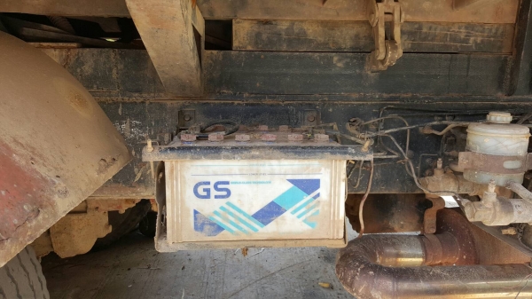 ขาย 10 ล้อดั้ม HINO FM3M มีระบบลากพ่วง คัสซีสวยตลอดเส้น เครื่อง M10C 240 แรงม้า สโลว์กลาง ช่วงล่างดี เอกสารเล่มทะเบียนครบ ราคาต่อรองได้ครับ