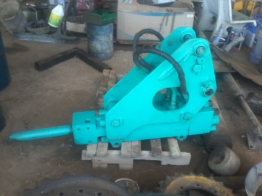 ขายหัวเจาะ NPK สำหรับรถขุดขนาด 30 &ndash; 40 รุ่นไม่มีถุงลม สภาพพร้อมใช้งาน ราคา 72,000 บาท