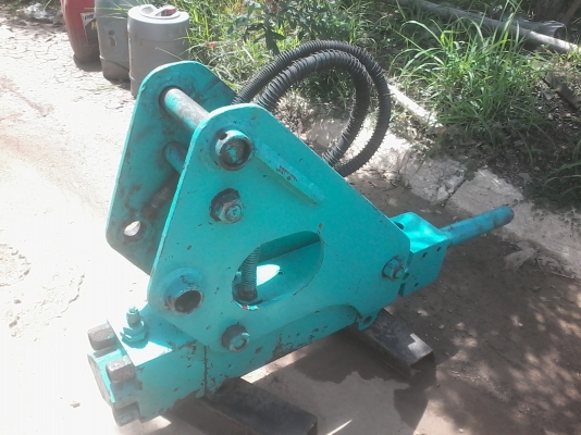 ขายหัวเจาะ NPK สำหรับรถขุดขนาด 30 &ndash; 40 รุ่นไม่มีถุงลม สภาพพร้อมใช้งาน ราคา 72,000 บาท