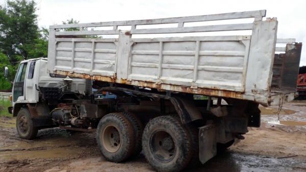 ขาย 10 ล้อดั้ม ROCKY 175 วางเครื่อง 6BG1 เทอร์โบอินเตอร์ 230 แรงม้า ช่วงล่าง FUSO เบรคทิฟฟี่ พาวเวอร์ มีระบบลากพ่วง ทะเบียนครบพร้อมโอน