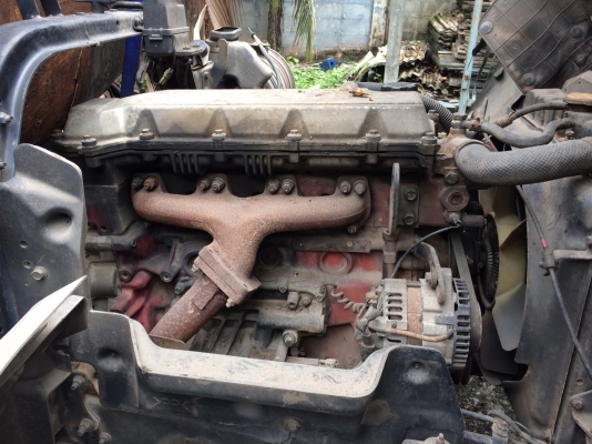 รถฮีโน่ 6 ล้อ บรรทุกน้ำมัน FC4J  140 แรงม้า. ปี 44. , ( * มี ขาย 2 คัน. )     สนใจติดต่อ  081 - 6079515