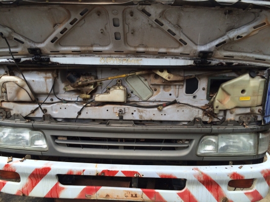 รถฮีโน่ 6 ล้อ บรรทุกน้ำมัน FC4J  140 แรงม้า. ปี 44. , ( * มี ขาย 2 คัน. )     สนใจติดต่อ  081 - 6079515