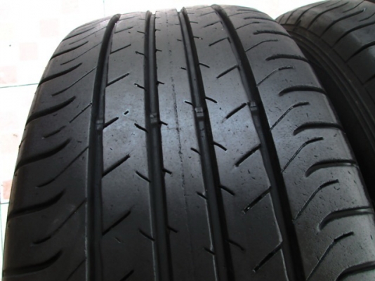 ขายยาง DUNLOP SPORT MAXX 215-55-17 ปี15 งามๆ (1ชุด)